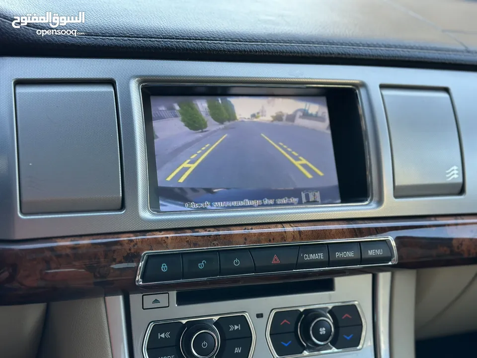 JAGUAR XF 2014 Full option وارد الوكالة / صيانة الوكالة قاطعة مسافة 100 الف كم