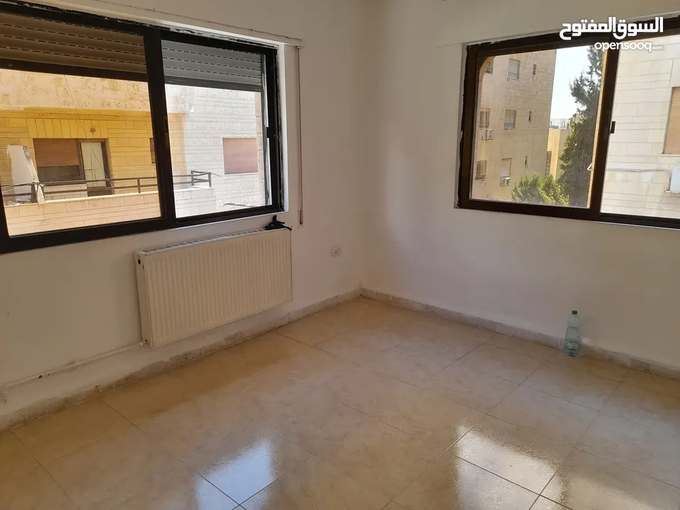 شقة فارغة للايجار
