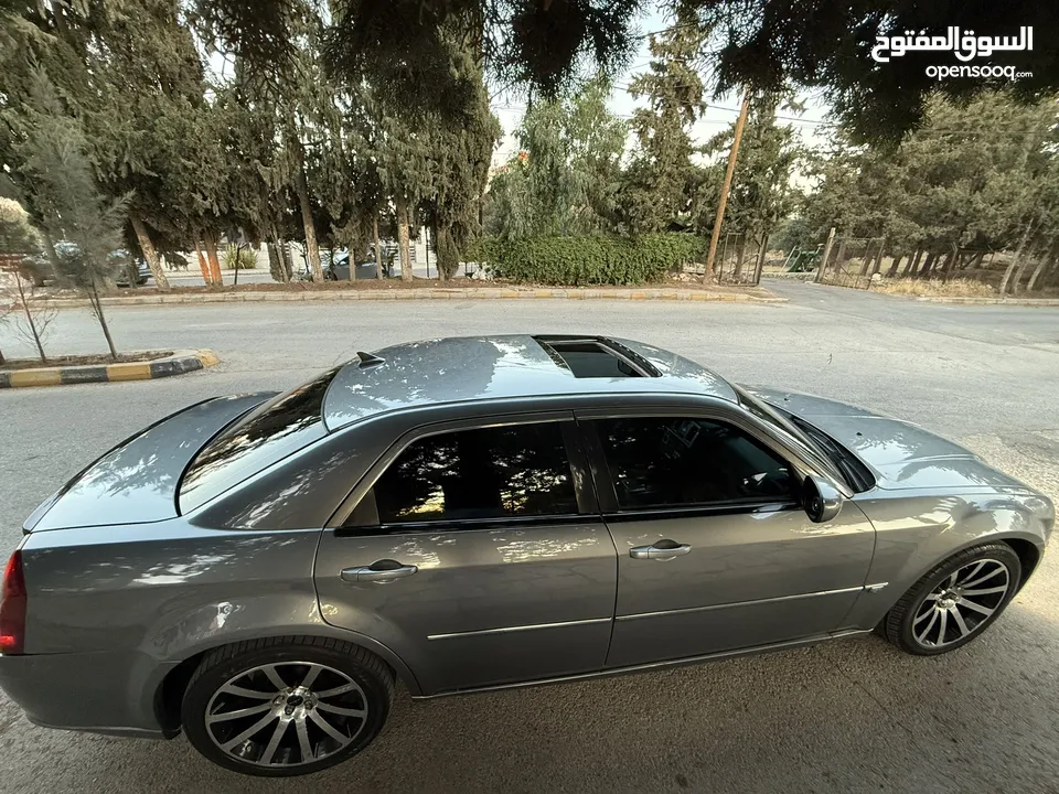 ‏chrysler 300c 2006 6.1srt