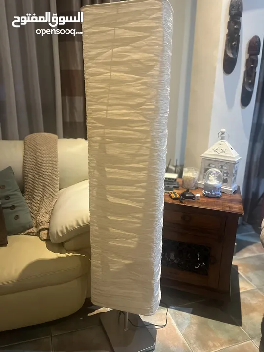 Selling a barely used IKEA Lamp