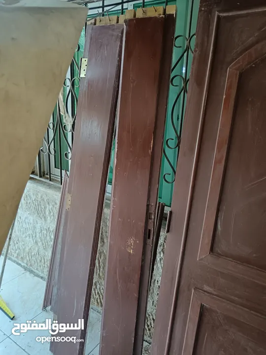 باب للبيع وكالة