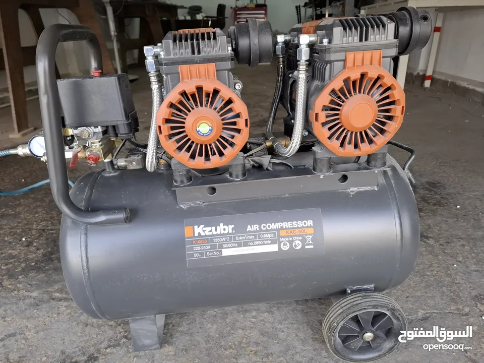 كومبريسير compressor ماتورين 2700 واط 50 ليتر بحالة جيدة