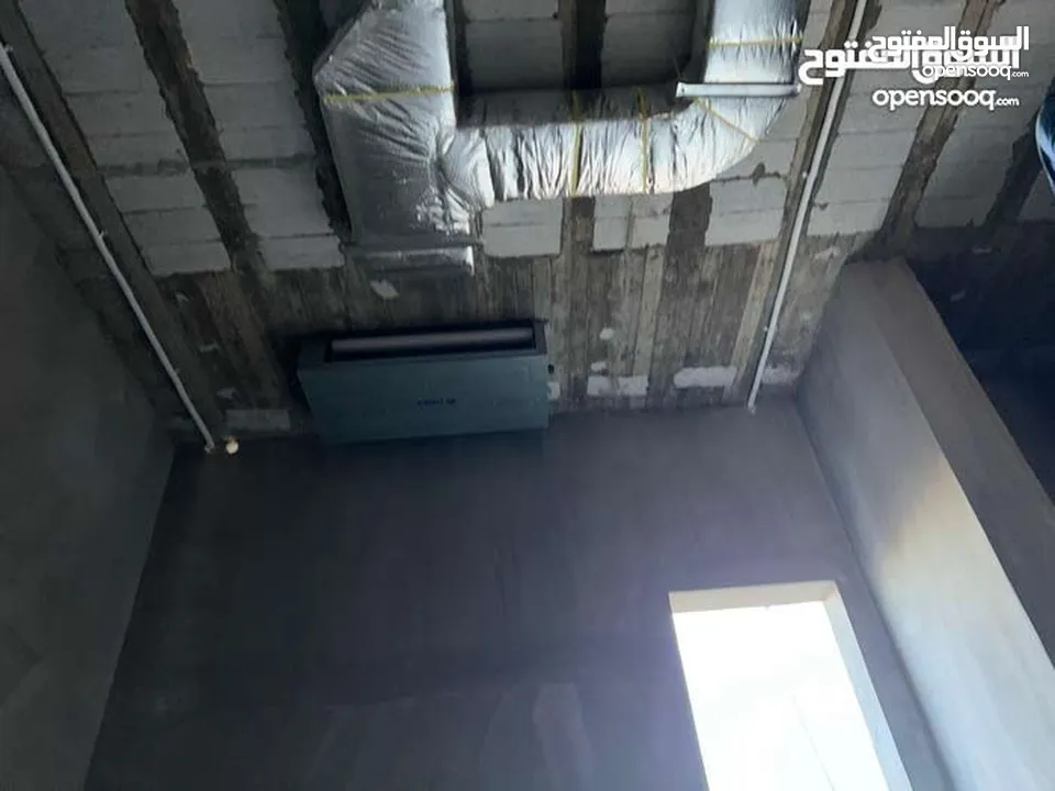 تنفيذ كافه أعمال صيانه المكيفات فك نقل تركيب شحن غاز و تأسيس لجميع انواع المكيفات