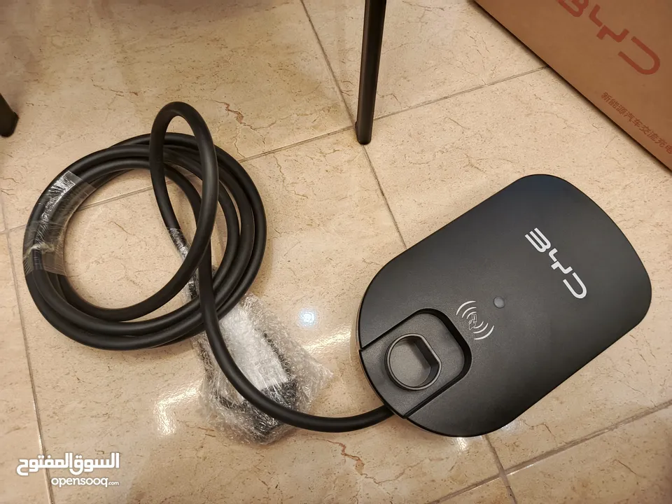 شاحن سياره BYD 120د