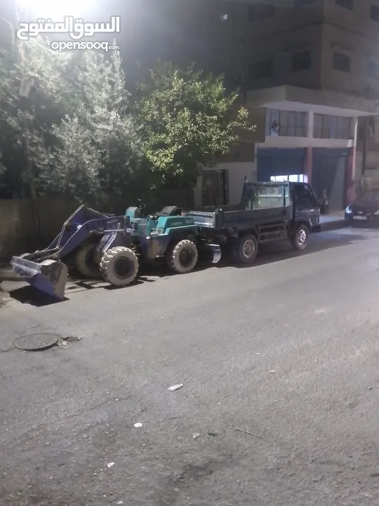 جرافه صغيره كبيرة للايجار يومي او شهري