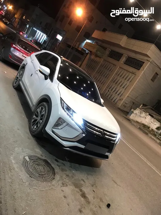 جب متسوبيشي اكليبس كروس ايد صفر ترخيص وتأمين شامل سنه كامله