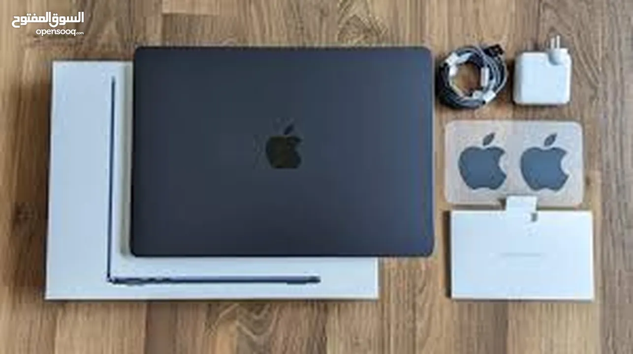 MacBook Air M2 13.6”  8GB / 256GB  جهاز Active فقط مع الكرتونة
