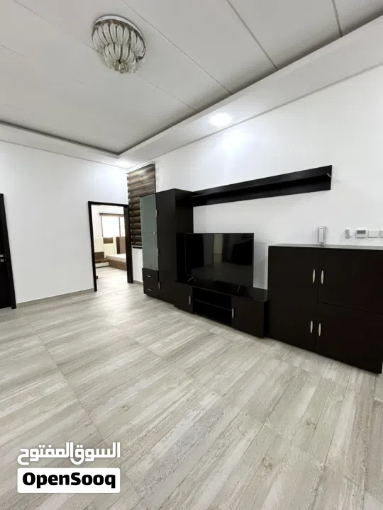 شقة للبيع في منطقة ابو قوة على خط السعودية