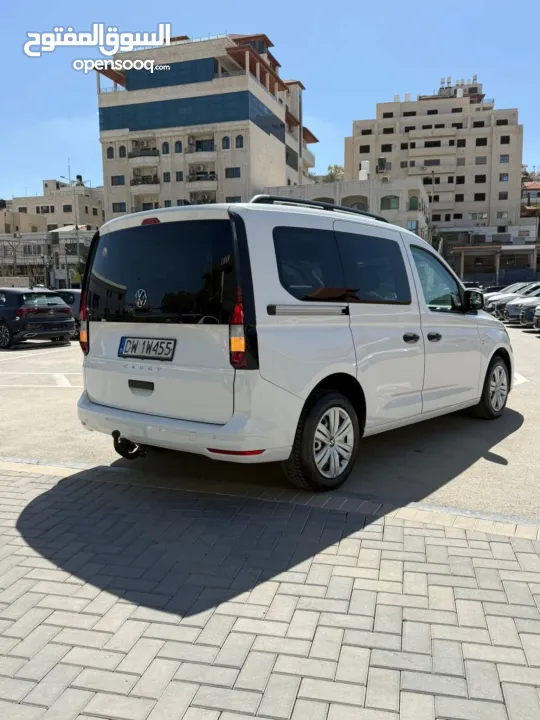 فولكس فاجن كادي ترخيص 2023 ماتور 2000 ديزل/ جير عادي