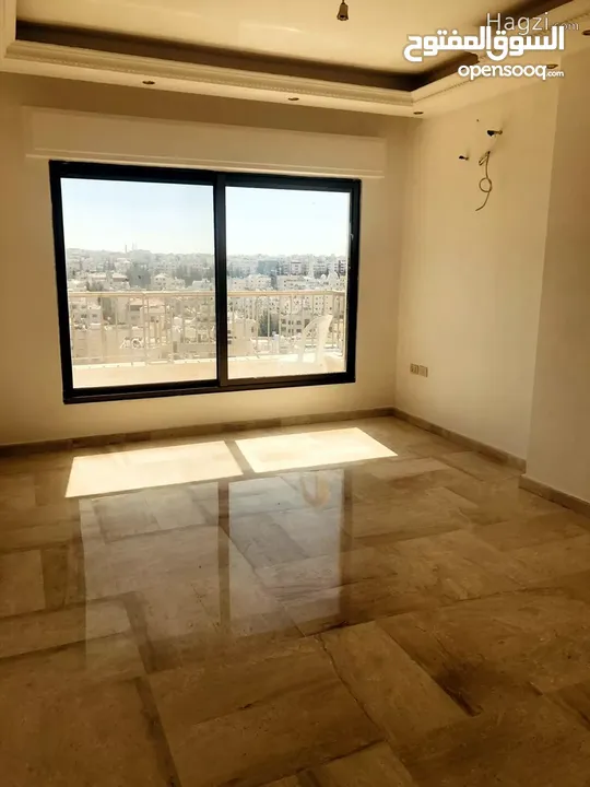 شقة 190م مميزة قرب كوزمو السابع مع روف باطلاله بنوراميه رائعة ( Property ID : 30559 )