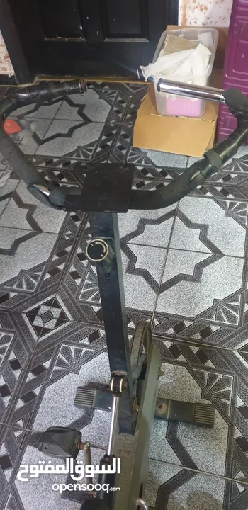 الة جري زي البسكليت