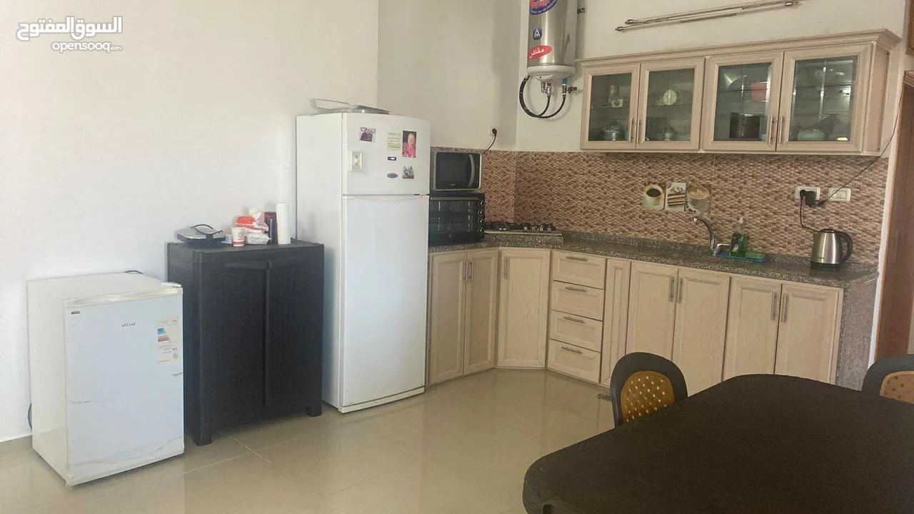 شقة للبيع عمارة طالبات