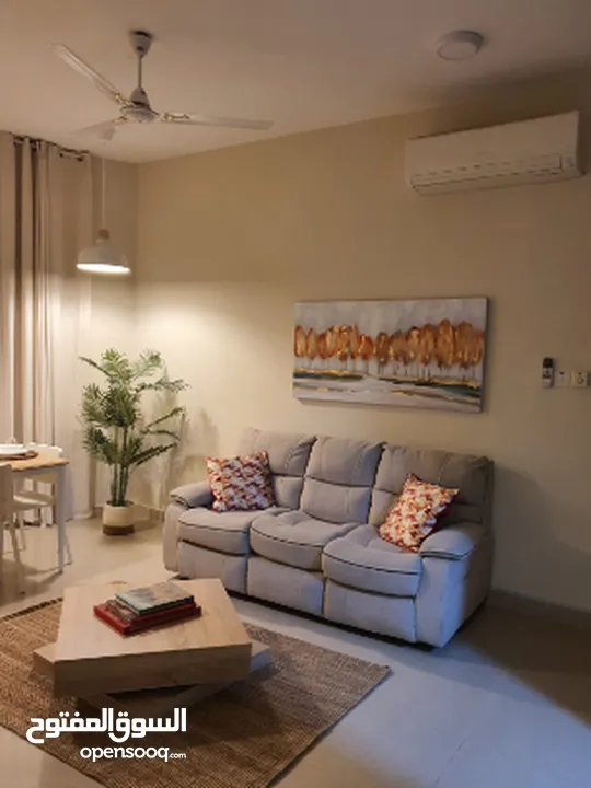 Furnsihed two bedroom apartment with sittingroom شقة غرفتين وصاله