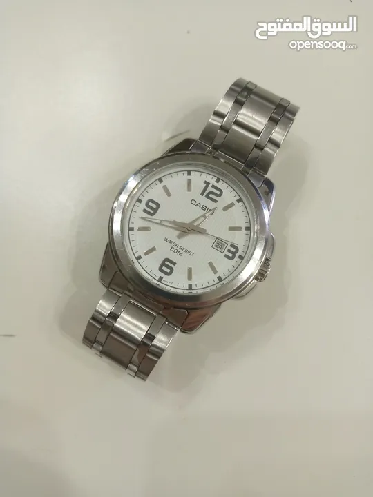 ساعة يد Casio رجالية، أنيقة جدّا للمناسبات، متينة بلون سلفر، جميع التفاصيل بالوصف --->