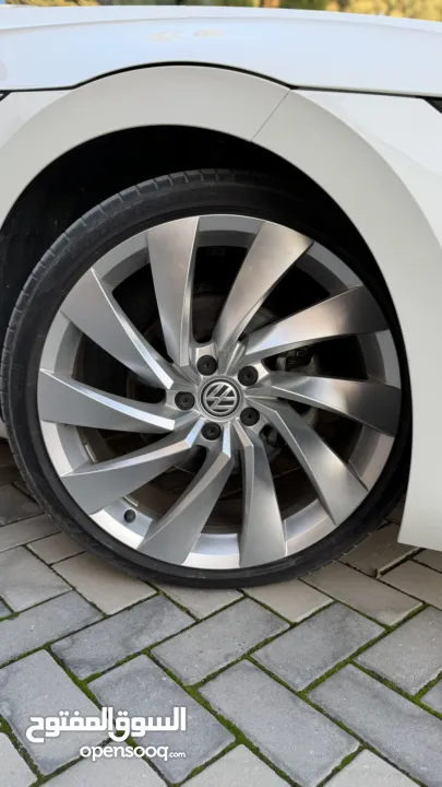 فولكس فاجن ارتيون Rline ترخيص 2020 محرك 2000 بنزين جير أوتوماتيك 190 حصان