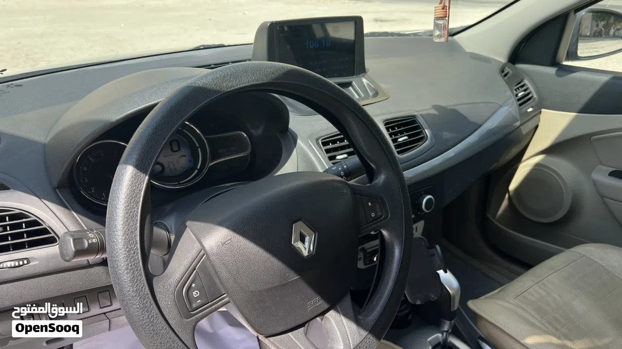 رينو فلوينس 2016 للبيع صيانه توكيل فابريكا Renault fluence 2016 agent maintained originalpaiبالكامل