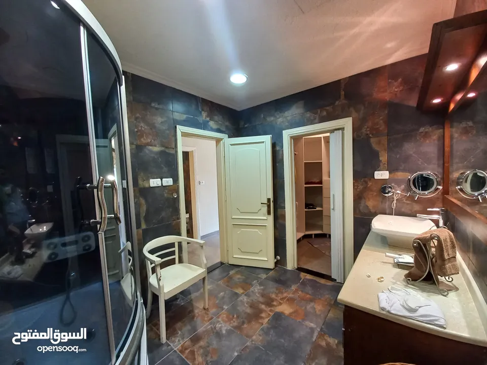 شقة مفروشة للإيجار 340م2 ( Property 18197 )-175107180