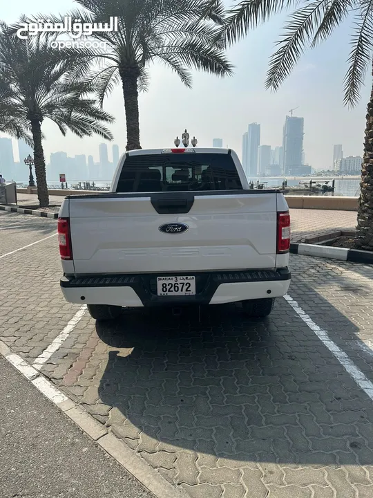 Ford F150 Supercrew 2020 White 5.0L 8/ ((18,000 km))