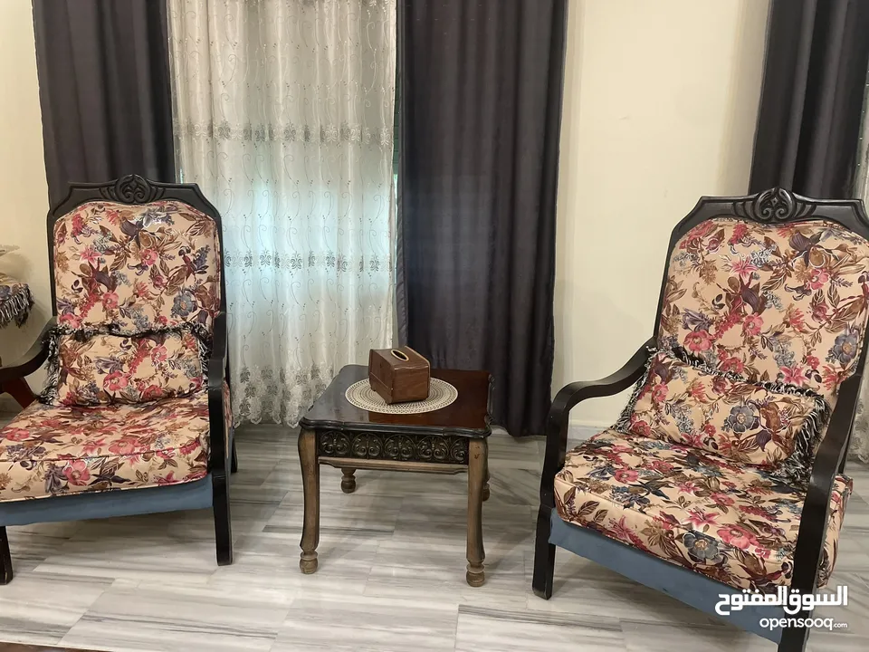 طقم كنب 7 مقاعد  مستعمل