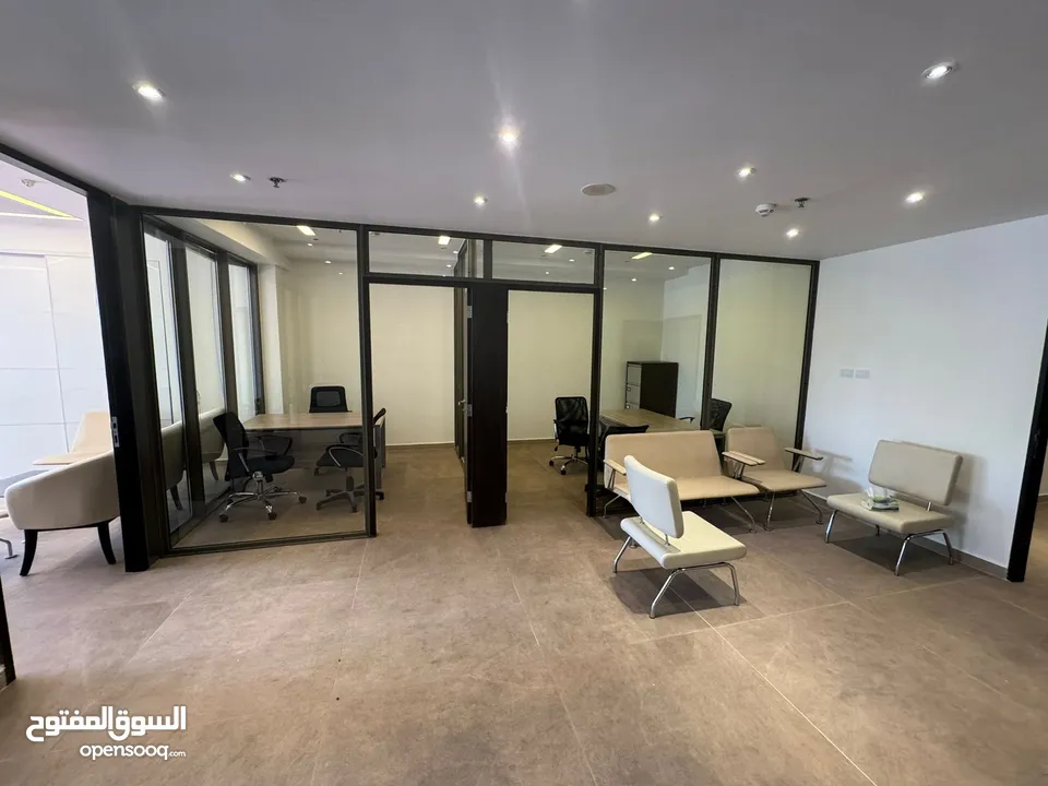 Furnished Office for Rent in 7th Circle - Al Hussaini Complex