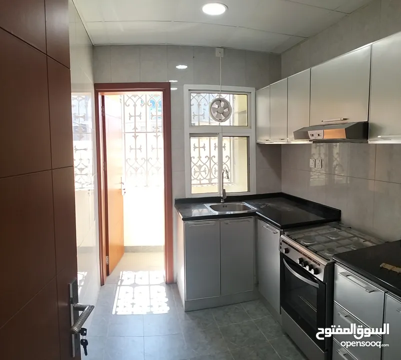 luxurious Apartments for rent in Ghubrah