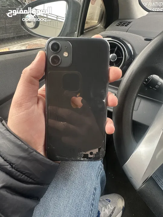 Iphone 11للبيع