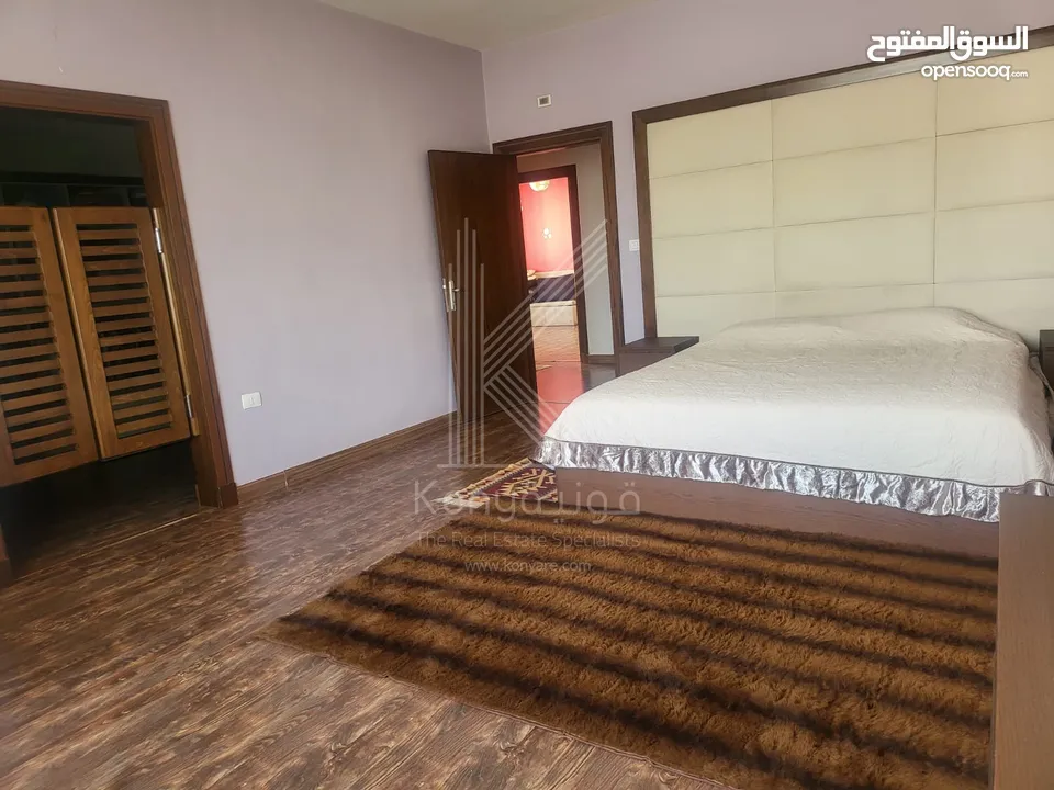 شقة مميزة للبيع في عمان - الرونق- طابق ثالث مع روف