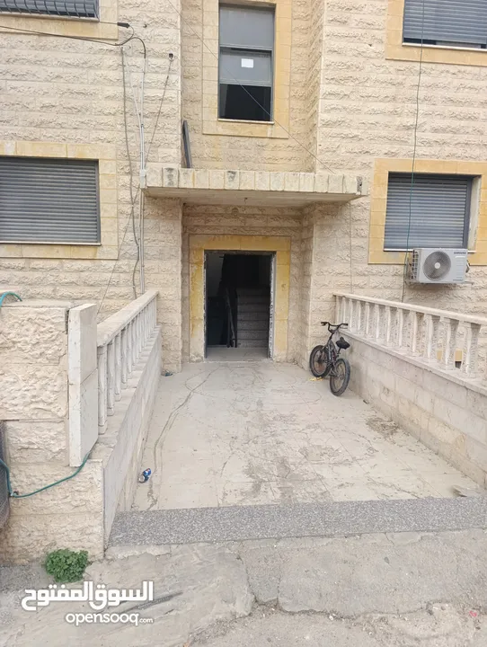 شقه سالب واحد مفرق 17بتونيا دفعه وشكات