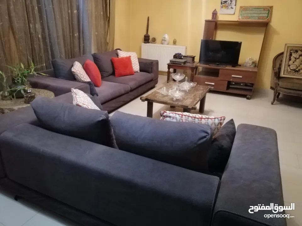طقم كنب موديل امريكي مريح جدا و سعر مغري