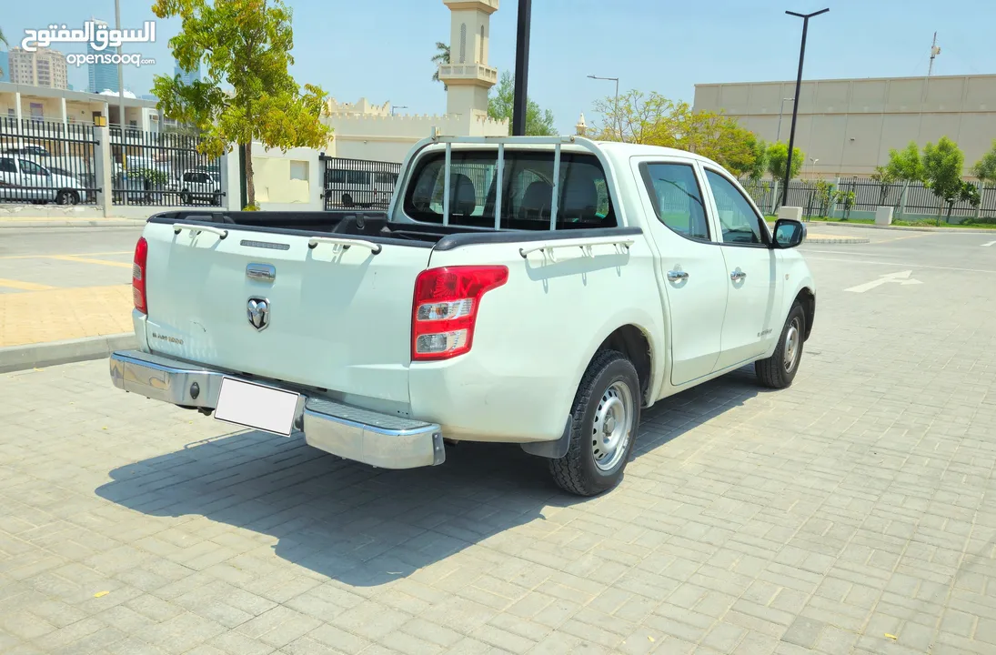 DOGE RAM 1200 MODEL 2017 PICK-UP VERY EXCELLENT CONDATION ZERO ACCIDENT REPORT