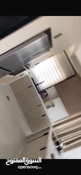 شقة ثلاث غرف نوم مفروشة للايجار