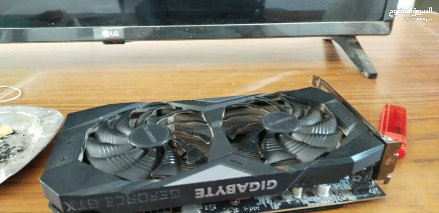 gaming pc (used) حلحول او الخليل