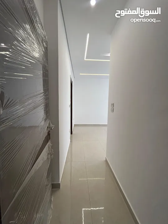 في اجمل مناطق البنيات بتشطيب فخم 140 متر في البنيات طابق اول