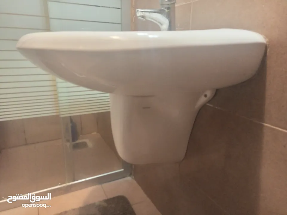 مجلى مع بطارية بحالة الوكالة للبيع