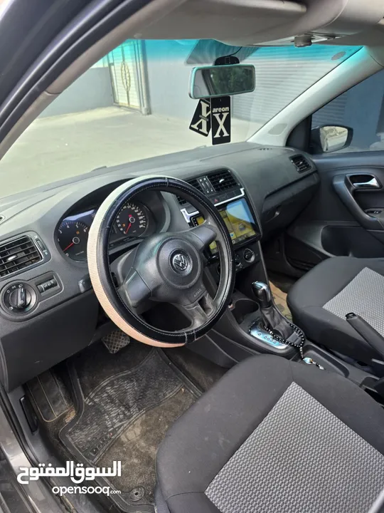 بولو للبيع الخليل