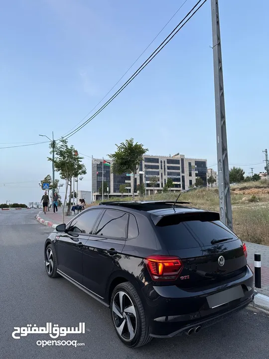 VW GTI 2000cc وقوة 207 حصان وقوة عزم 320 نيوتن