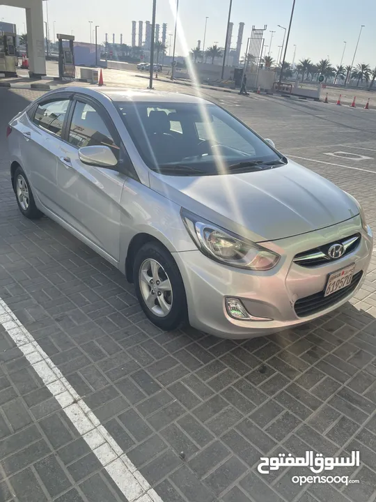 Hyundai accent 2014