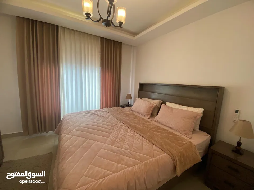 غرفة نوم للبيع