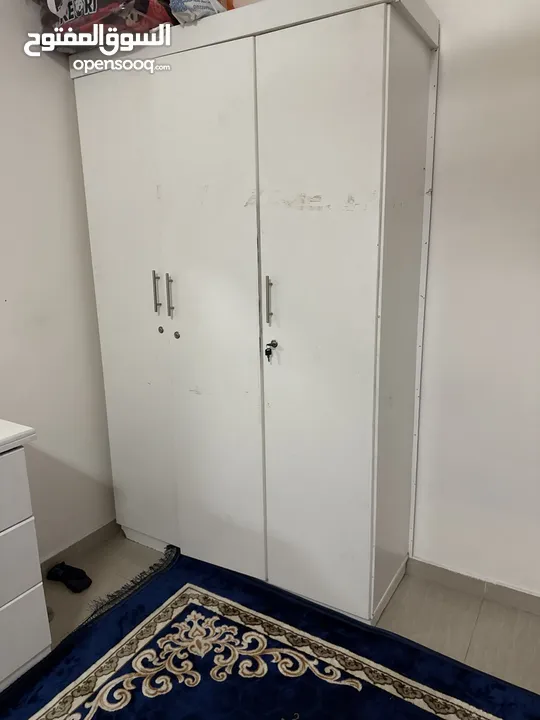 غرفة نوم للبيع كامله استعمال خفيف