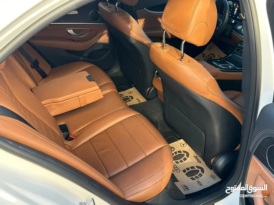Mercedes-Benz E220