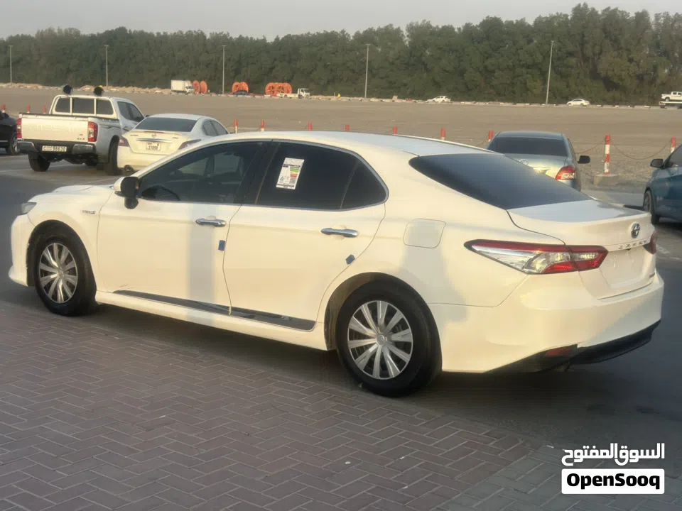 كامري خليجي موديل 2018 نص فل رقم تنين مثبت تحكم داخل بيج شاشي كامرا مثبت بدون حوادث ضمان تصدير