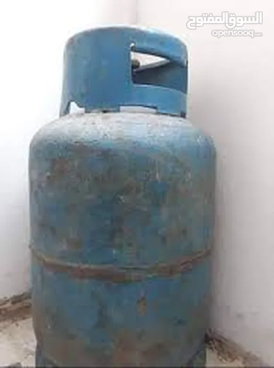 جرتين غاز  فارغة للبيع السلط