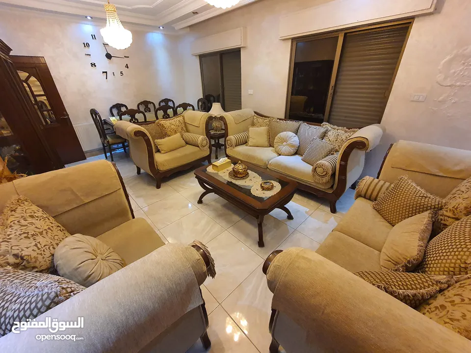 كنب  ضيوف فاخر ممتاز