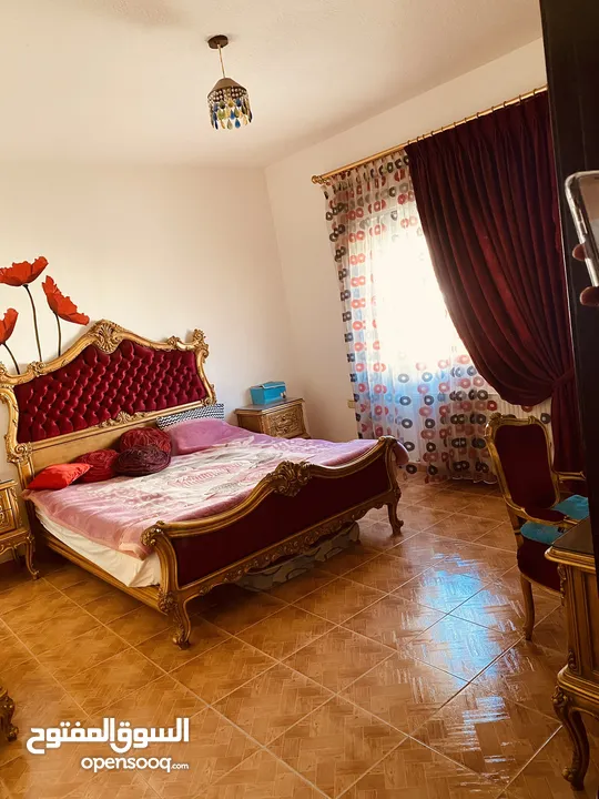 شقه في الرابيه تقع بين مسجد الكالوتي ودوار الكيلو موقع مميزززز قريبه جداً من الخدمات