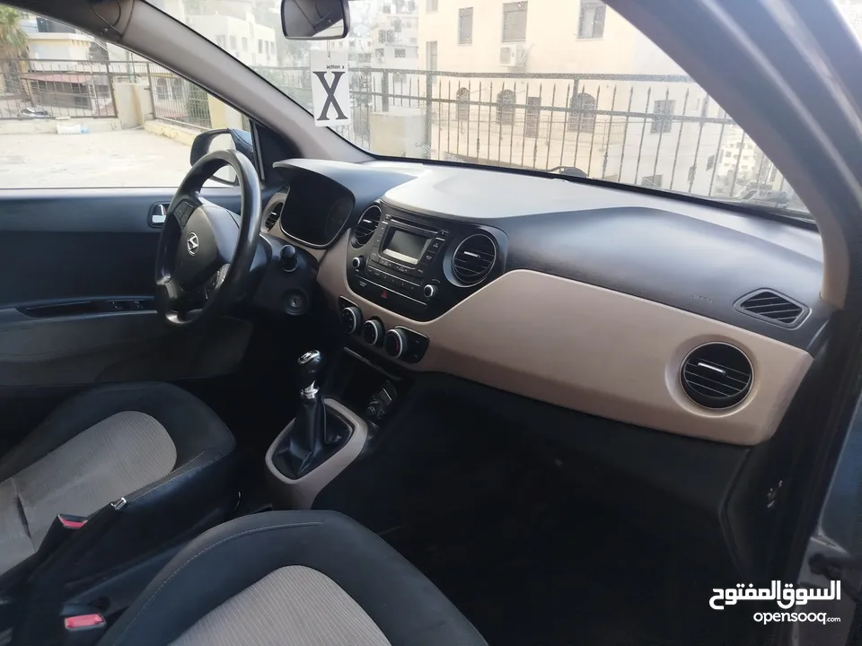 هيونداي i10