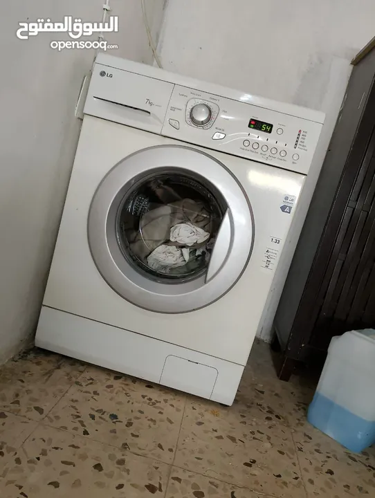 غساله LG بحاله ممتازة جدا