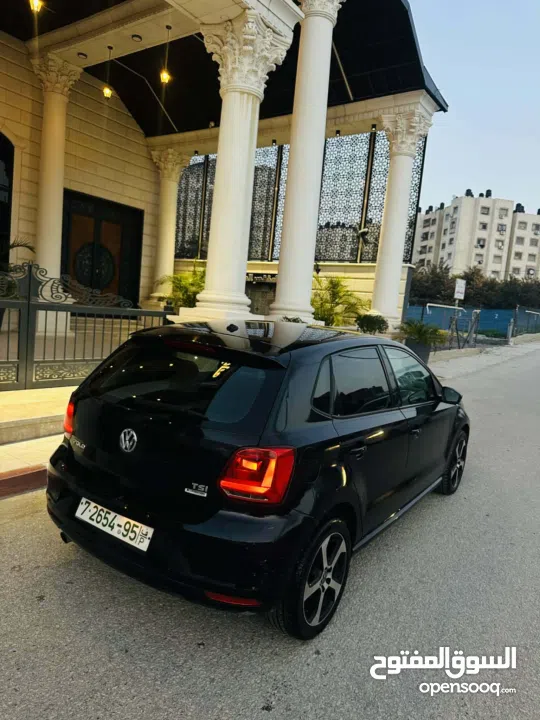 بولو 2015 جير عادي فحص نخب اول للبيع او البدل وارد منبدل