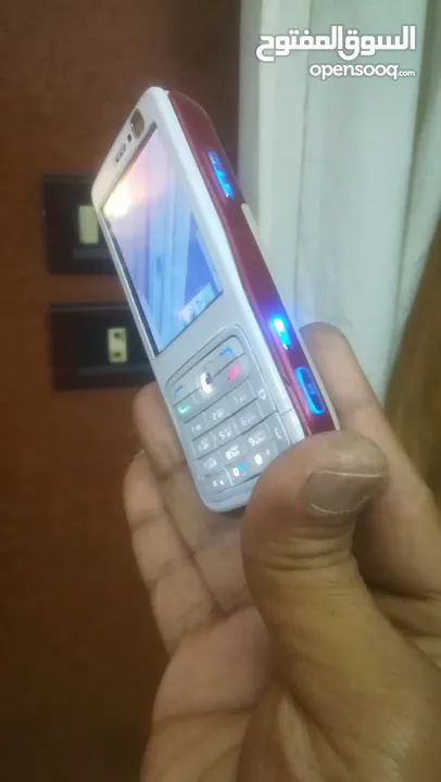 Nokia N73  فلندى