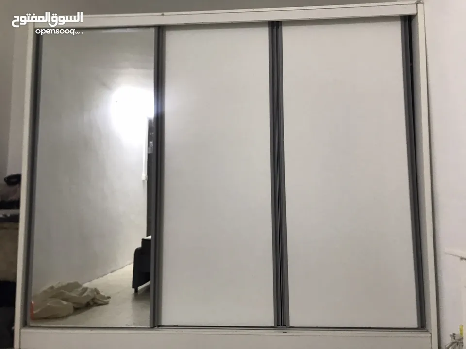 غرفة نوم لاتيه تركية مع فرشة طبية