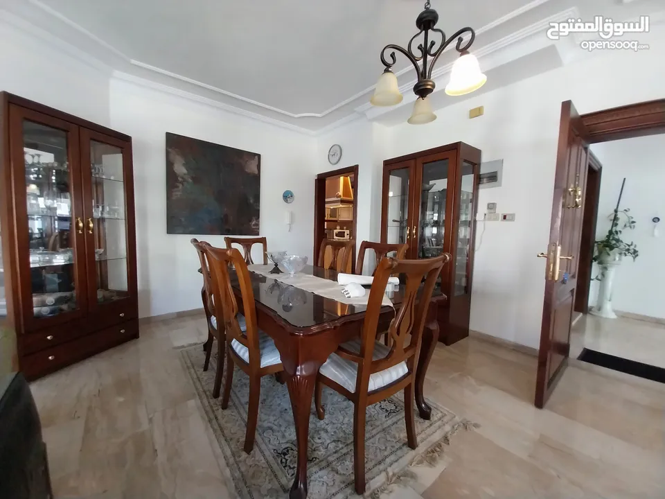 شقة للايجار في منطقة الدوار الرابع  ( Property 34842 )-175064342